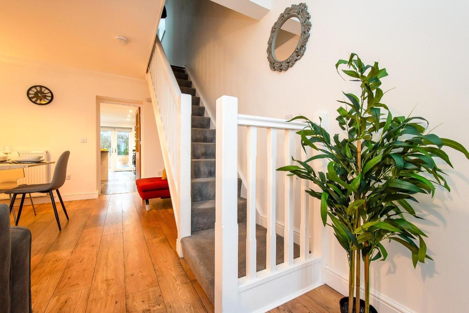 Casa One Hundred - A Beautiful 4 Bed House On The Beach Front Swansea Exteriér fotografie