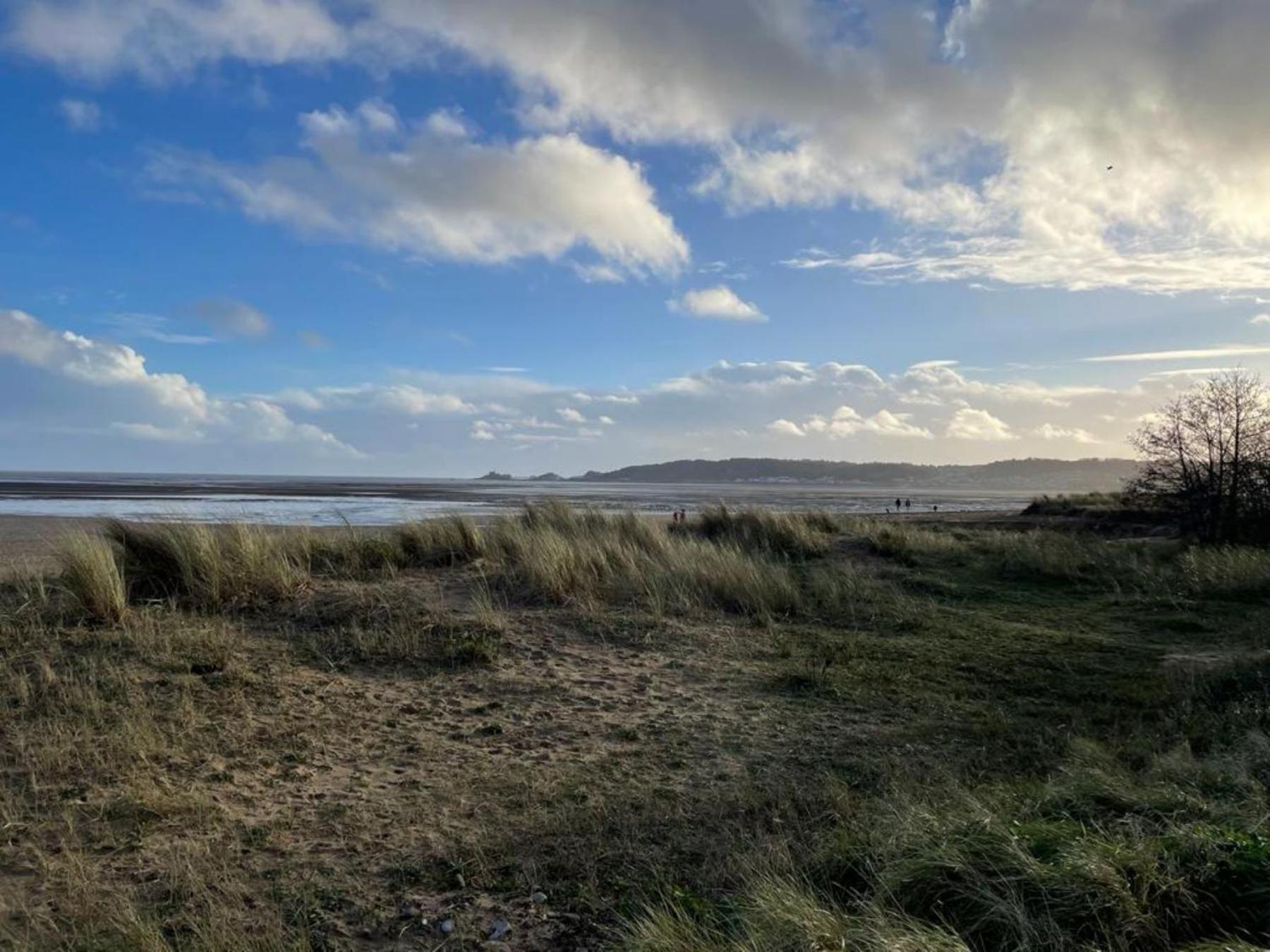 Casa One Hundred - A Beautiful 4 Bed House On The Beach Front Swansea Exteriér fotografie