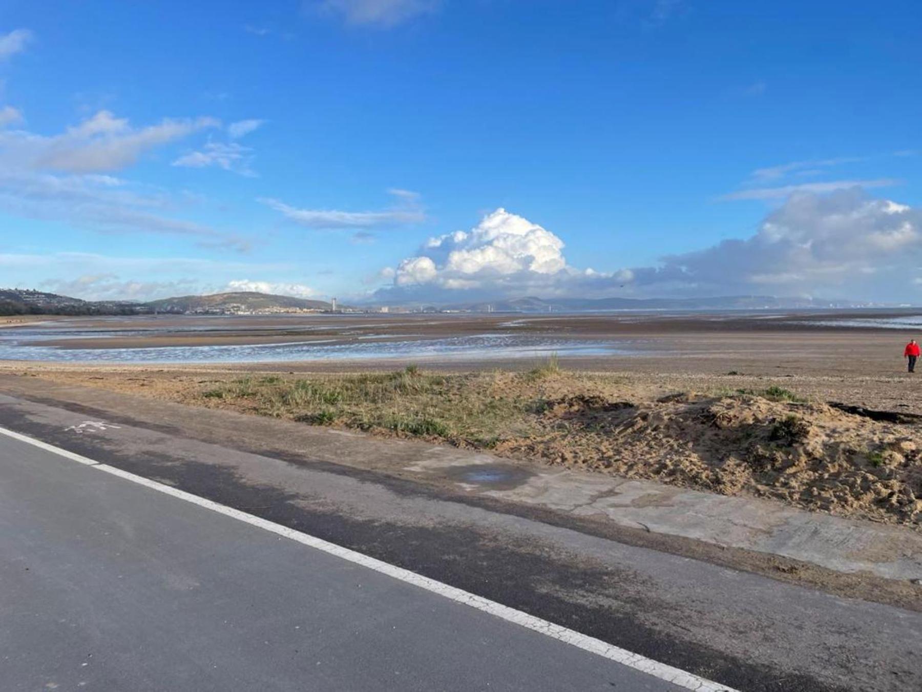 Casa One Hundred - A Beautiful 4 Bed House On The Beach Front Swansea Exteriér fotografie